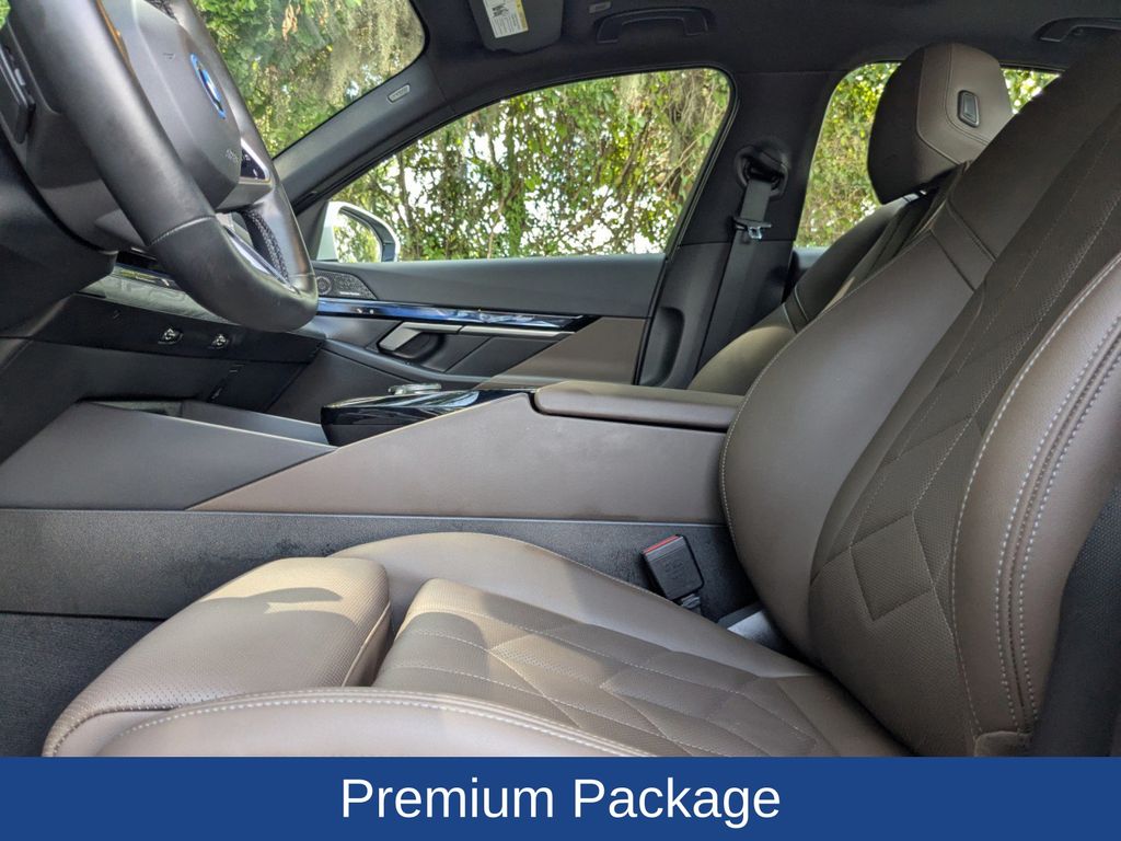 2024 BMW i5 eDrive40
