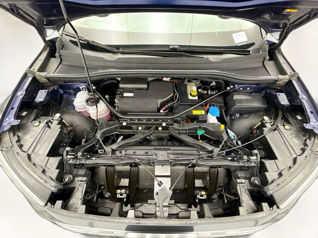 Thumbnail: 2023 Audi Q4 e-tron - 28