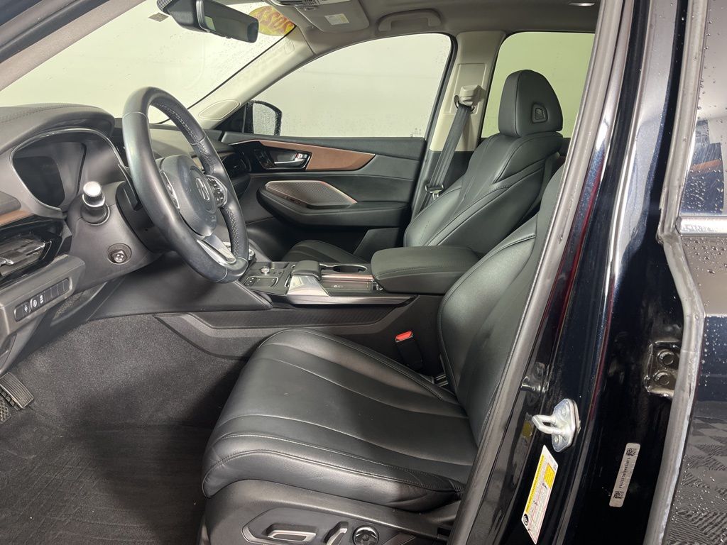 Thumbnail: 2022 Acura MDX - 23