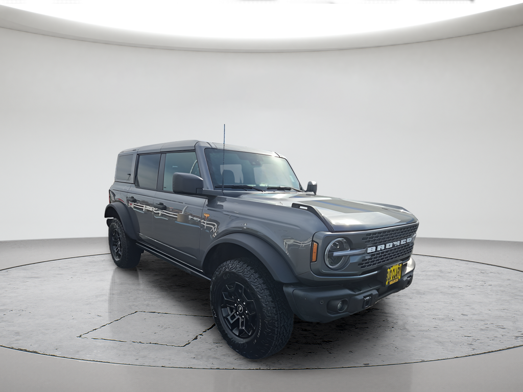 Carbonized Gray Metallic 2026 Ford Bronco SUV / Crossover Four-Wheel Drive Automatic