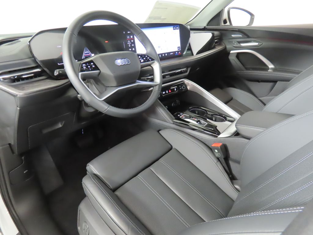 Thumbnail: 2025 Audi Q5 - 32