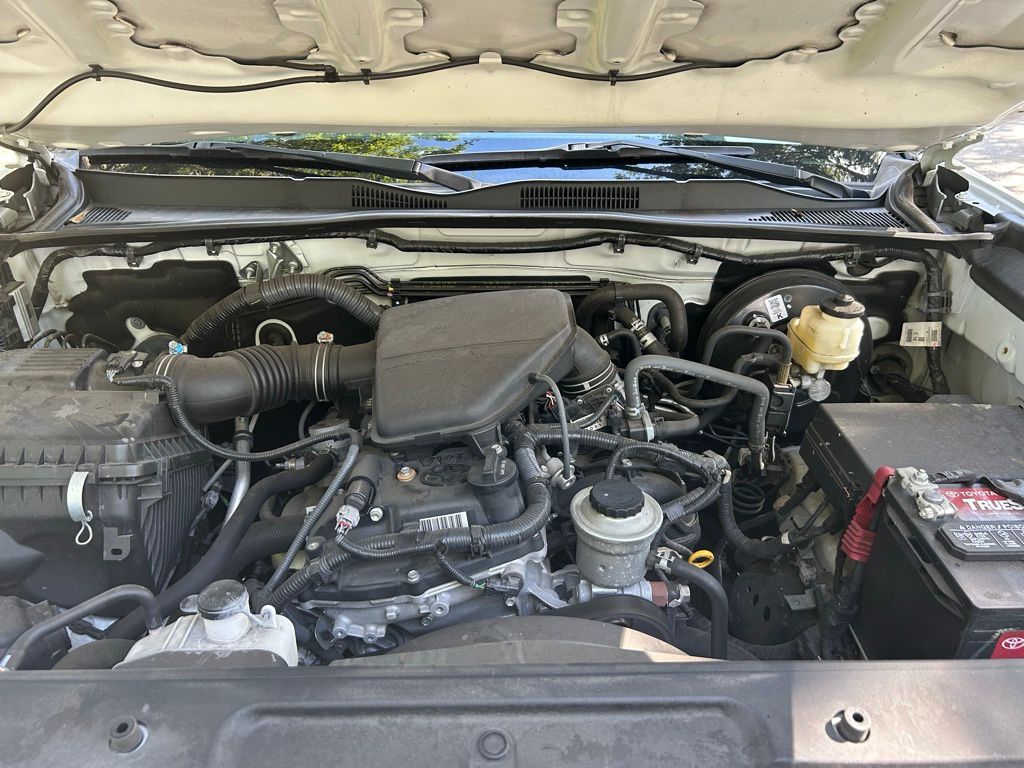 2021 Toyota Tacoma SR 11