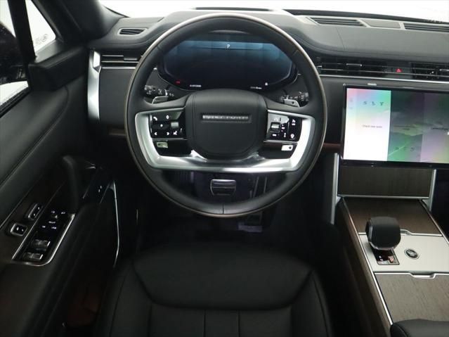 Thumbnail: 2026 Land Rover Range Rover - 11