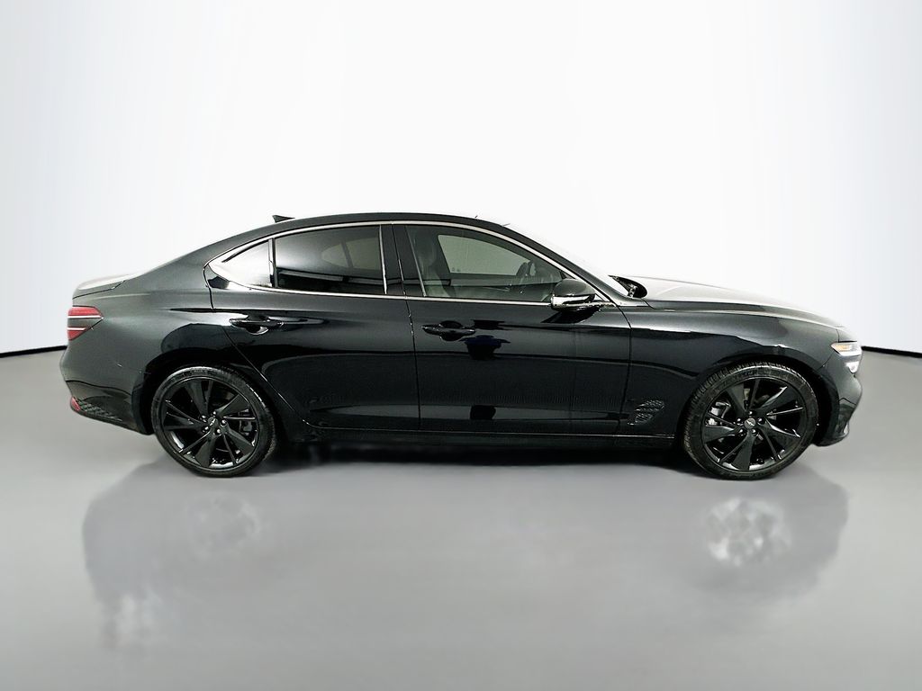 Thumbnail: 2023 Genesis G70 - 4