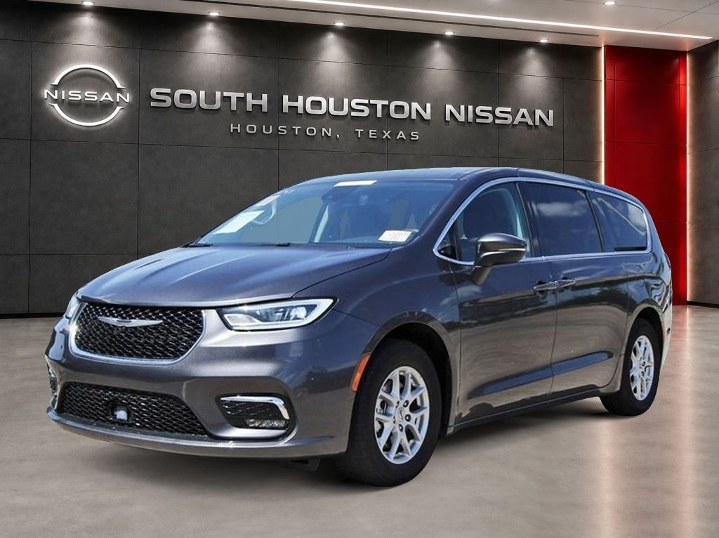 2023 Chrysler Pacifica Touring L Gray at Wharton Chevrolet GMC