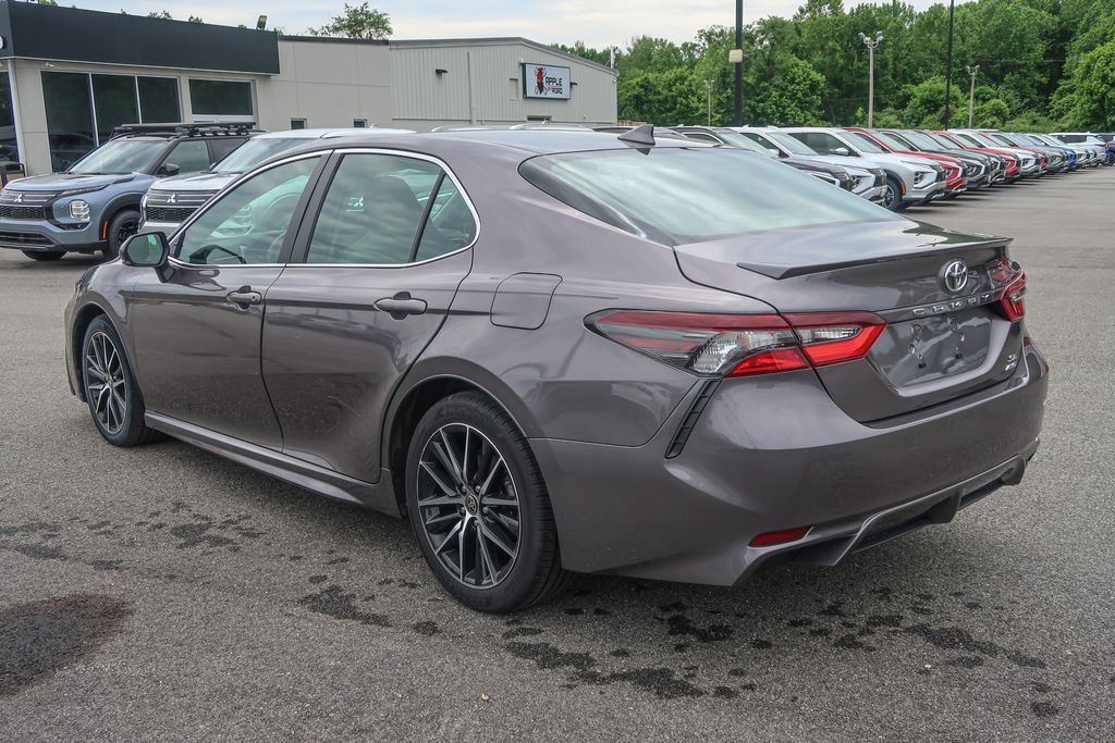 2023 Toyota Camry SE AWD