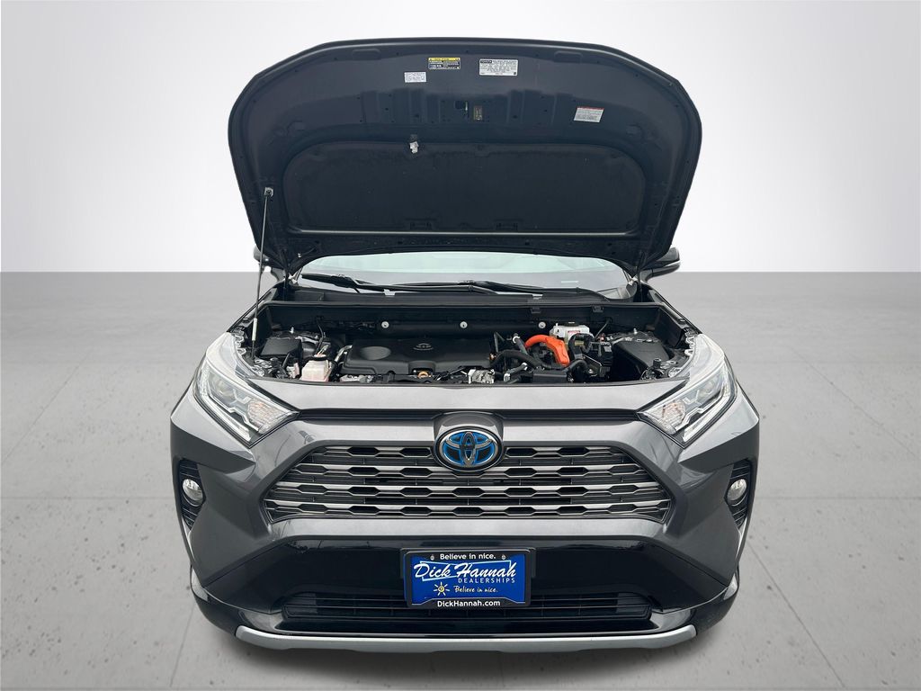 2021 Toyota RAV4 Hybrid XSE