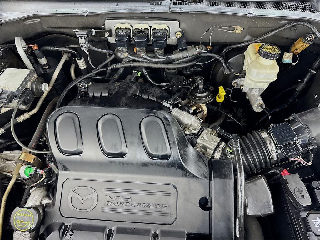 Used Car 2005 Mazda Tribute  S For Sale Under $10,000 In Austin, Texas