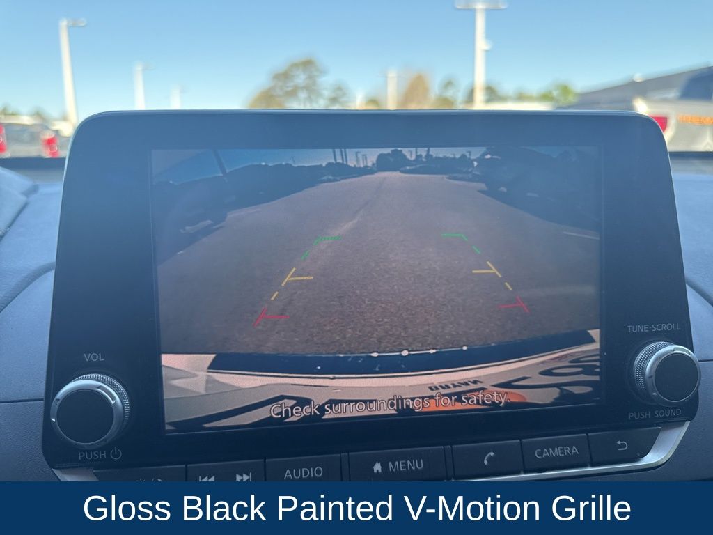 2022 Nissan Altima SR FWD