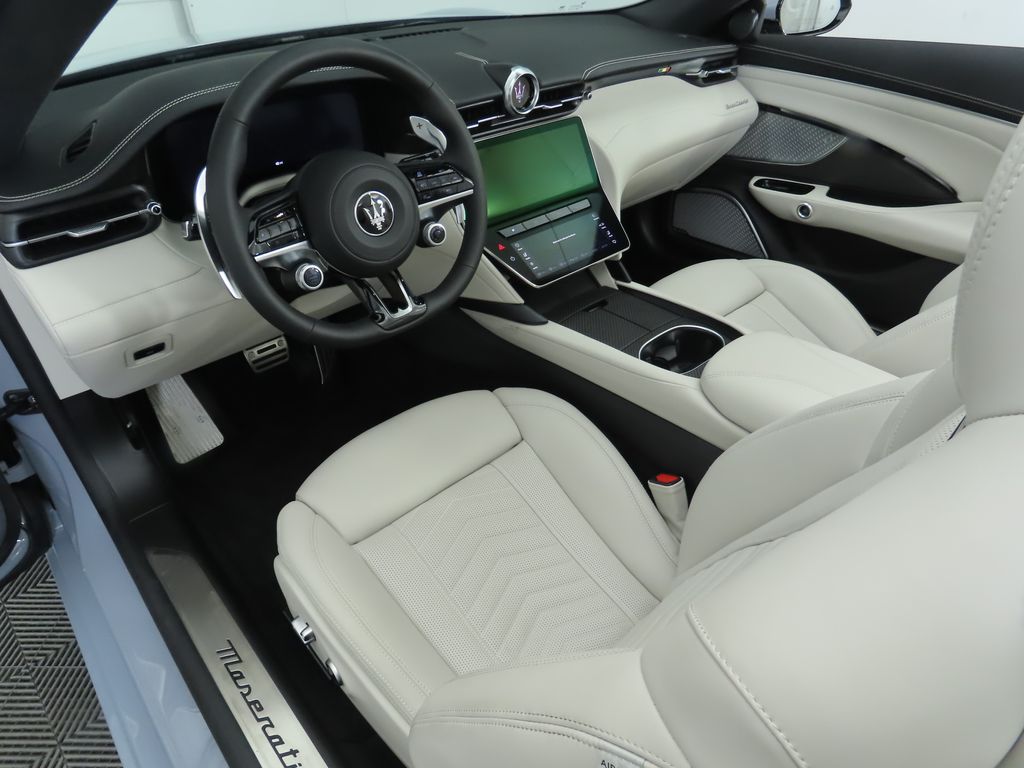 Thumbnail: 2025 Maserati GranCabrio - 17