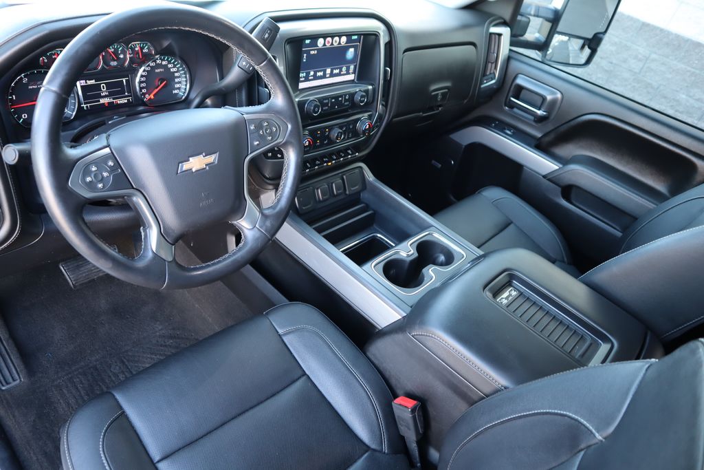 Thumbnail: 2016 Chevrolet Silverado 2500 - 9