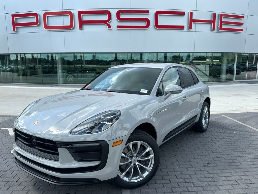 2025 Porsche Macan  -
                Davie, FL