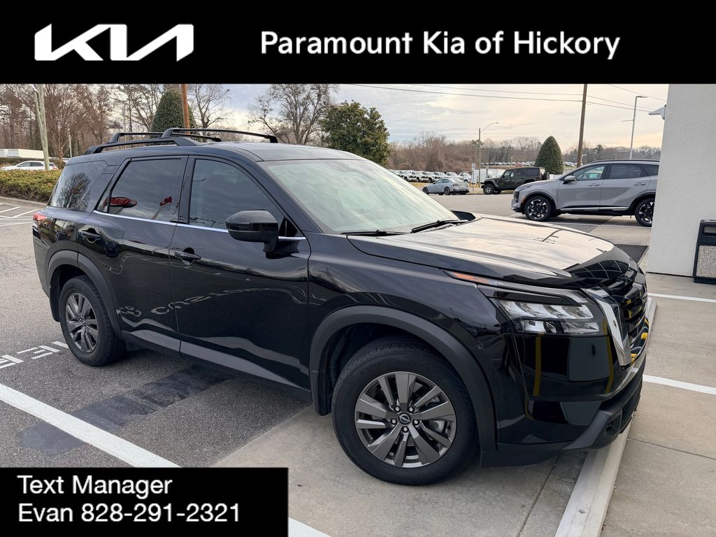 2025 Nissan Pathfinder SV FWD