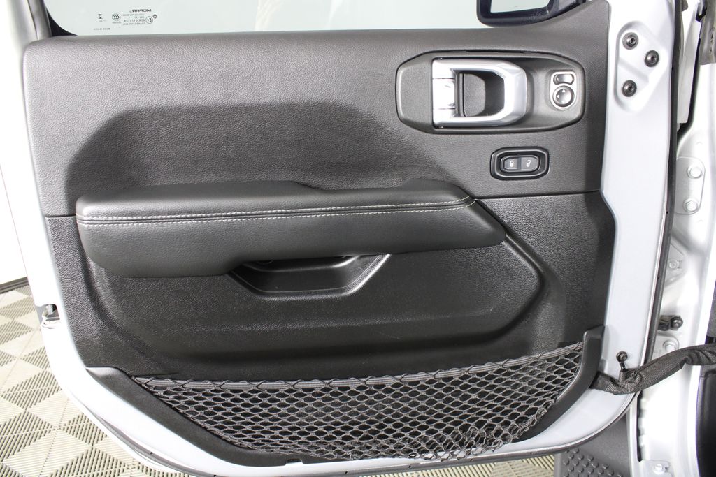 Used 2023 Jeep Wrangler for sale in 