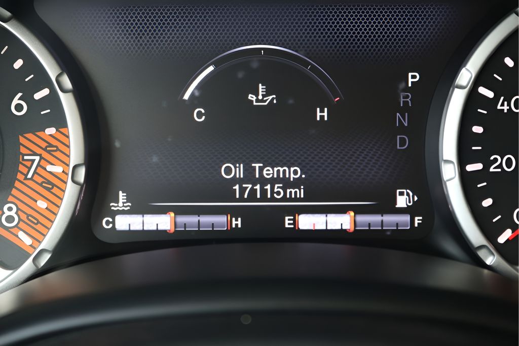 Used 2021 Gray Jeep Latitude image 25