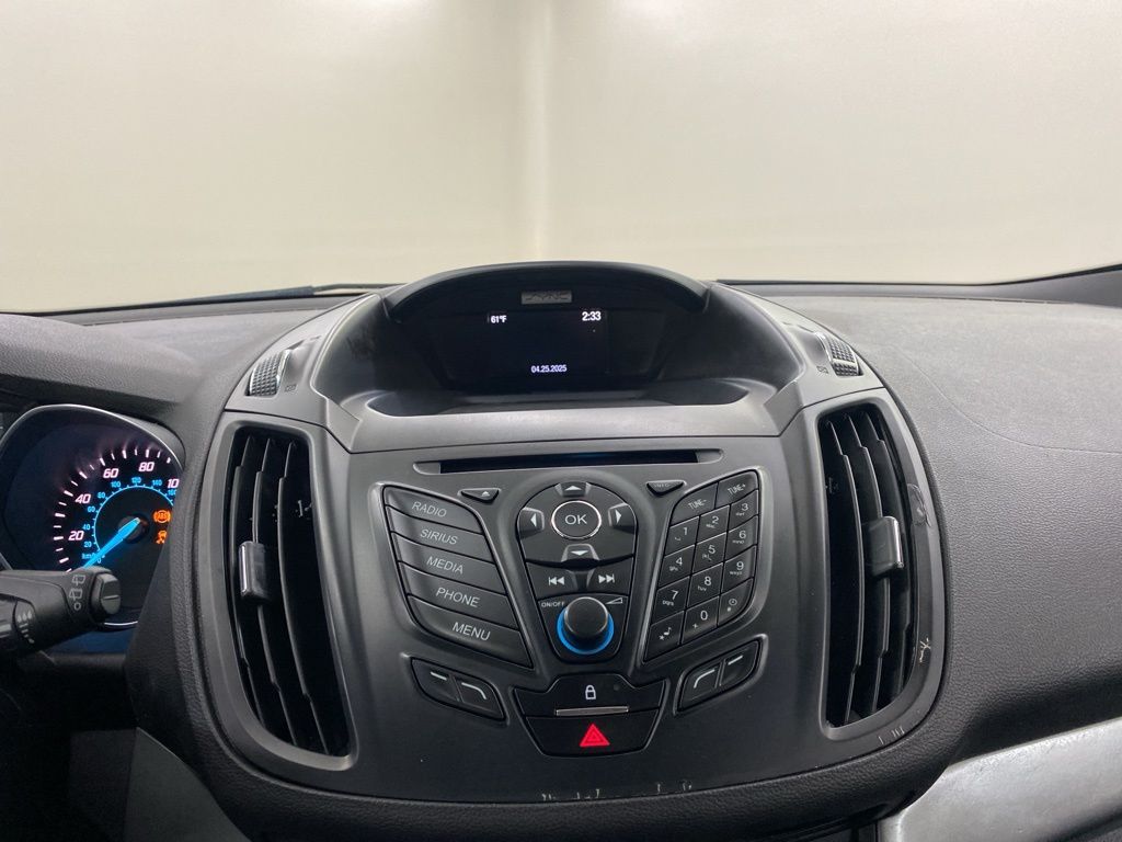 2016 Ford Escape SE photo