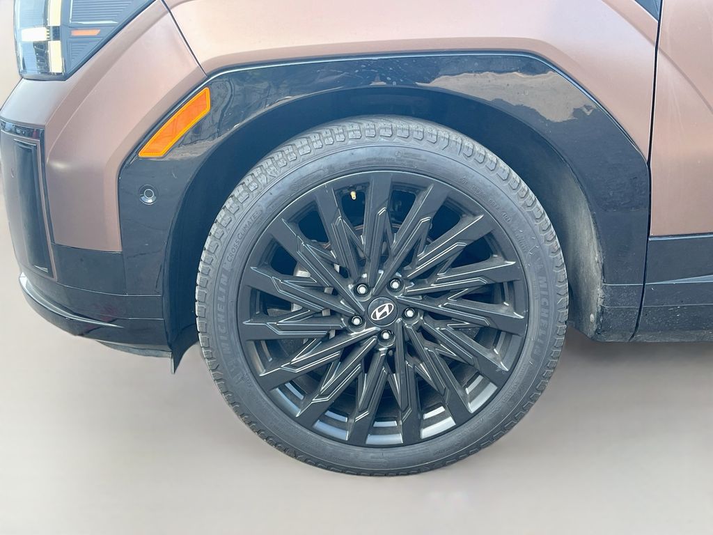 Used 2025 Brown Hyundai Calligraphy image 32