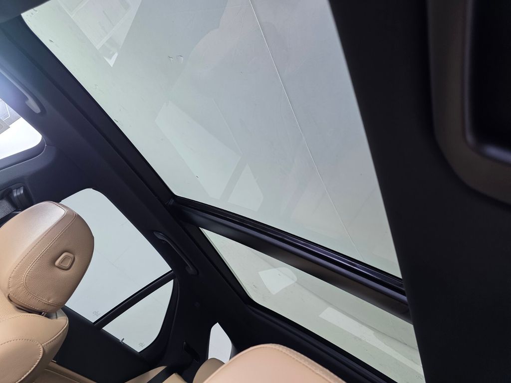 New 2026 White Mercedes-Benz GLE 350 image 9