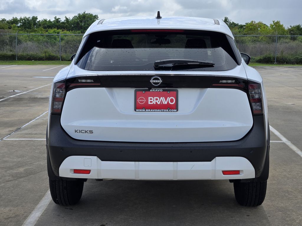 2026 Nissan Kicks S - 4