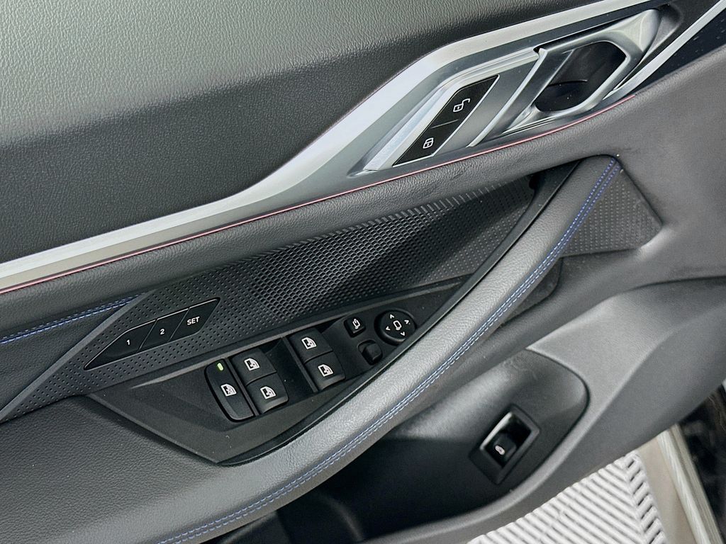 Thumbnail: 2023 BMW 4 Series - 18