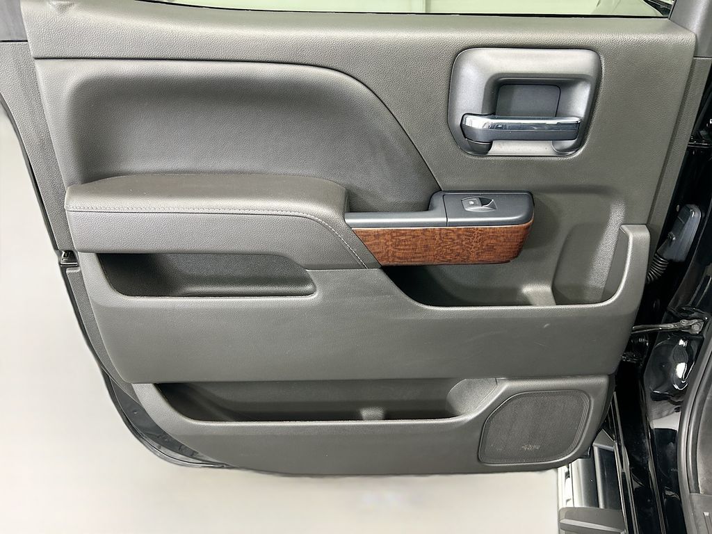 Thumbnail: 2017 GMC Sierra 1500 - 25