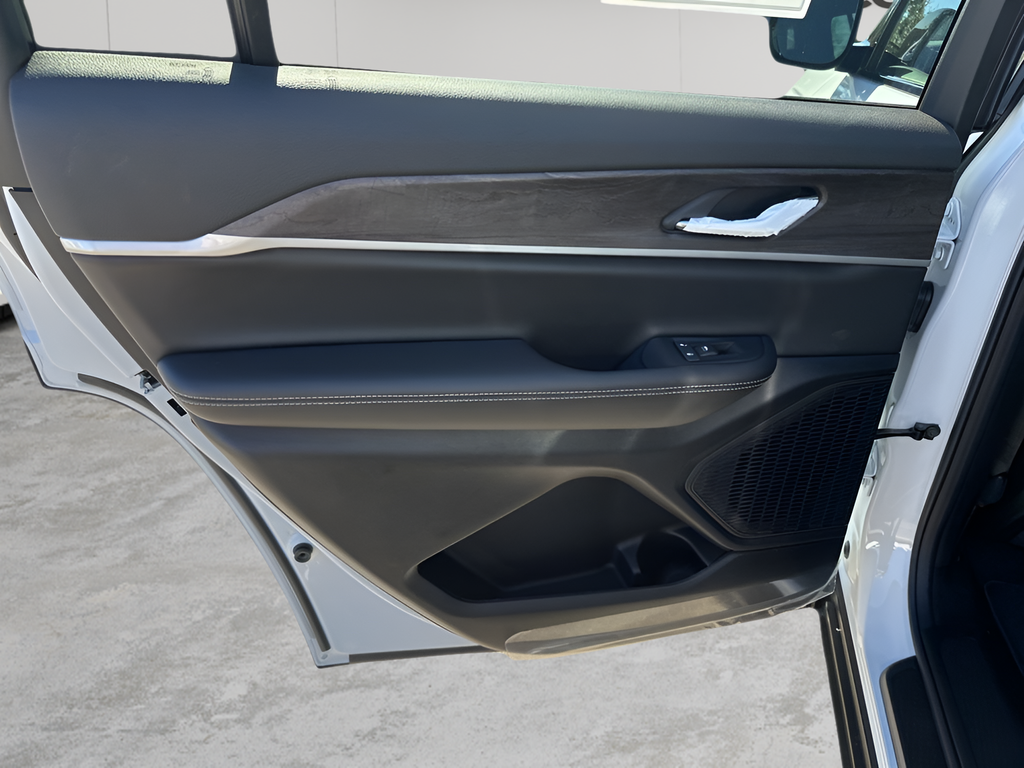 New Car 2025 Jeep Grand Cherokee L  Limited For Sale Under $50,000 In Austin, Texas