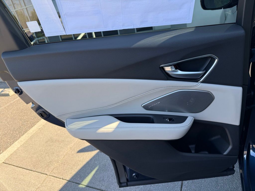 2025 Acura RDX Advance Package