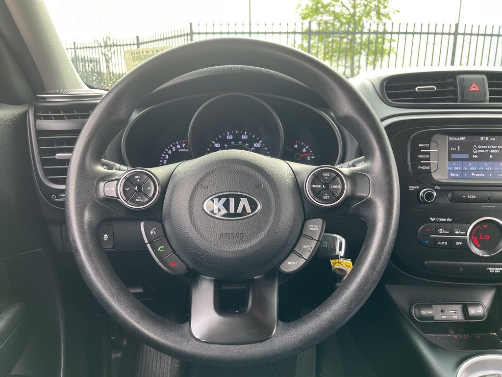 Thumbnail: 2017 Kia Soul - 15