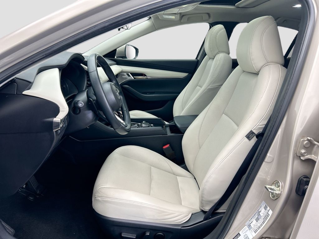 Thumbnail: 2022 Mazda Mazda3 - 18