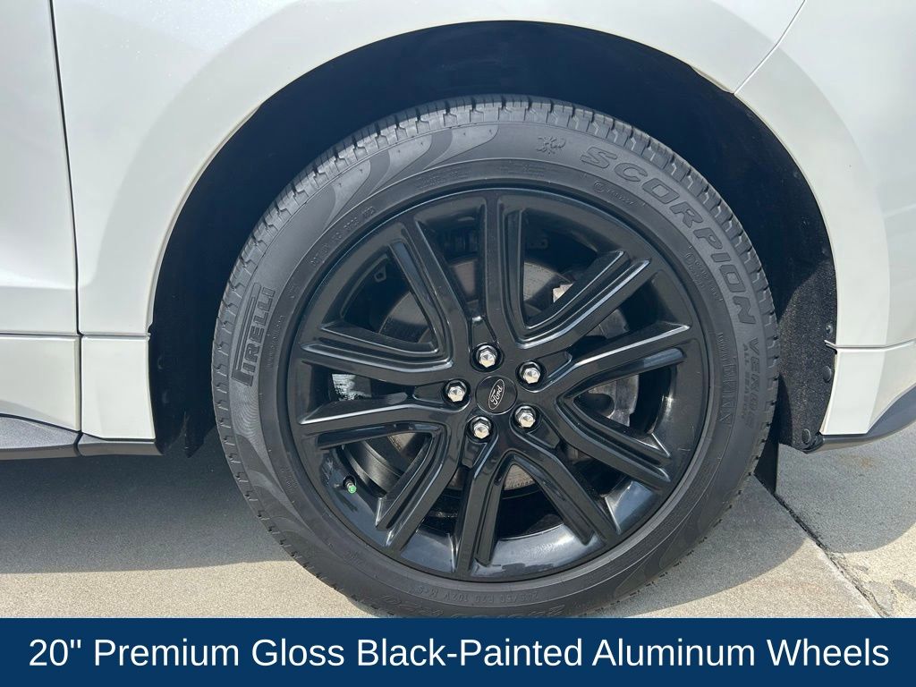 2024 Ford Edge ST-Line