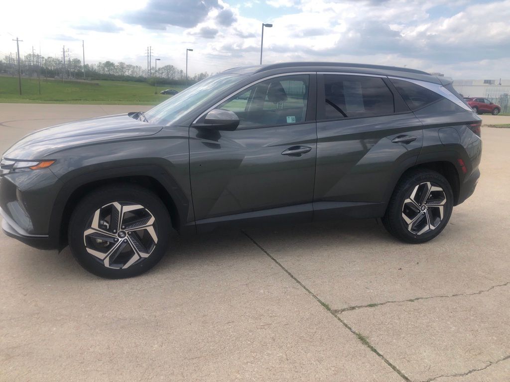 Amazon Gray 2024 Hyundai Tucson Hybrid Plug-In SEL AWD SUV / Crossover All-Wheel Drive 6-Speed Automatic