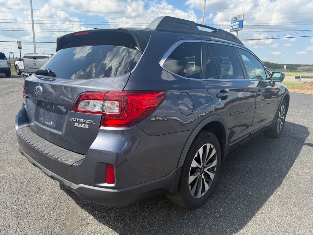 2015 Subaru Outback 2.5i - 7