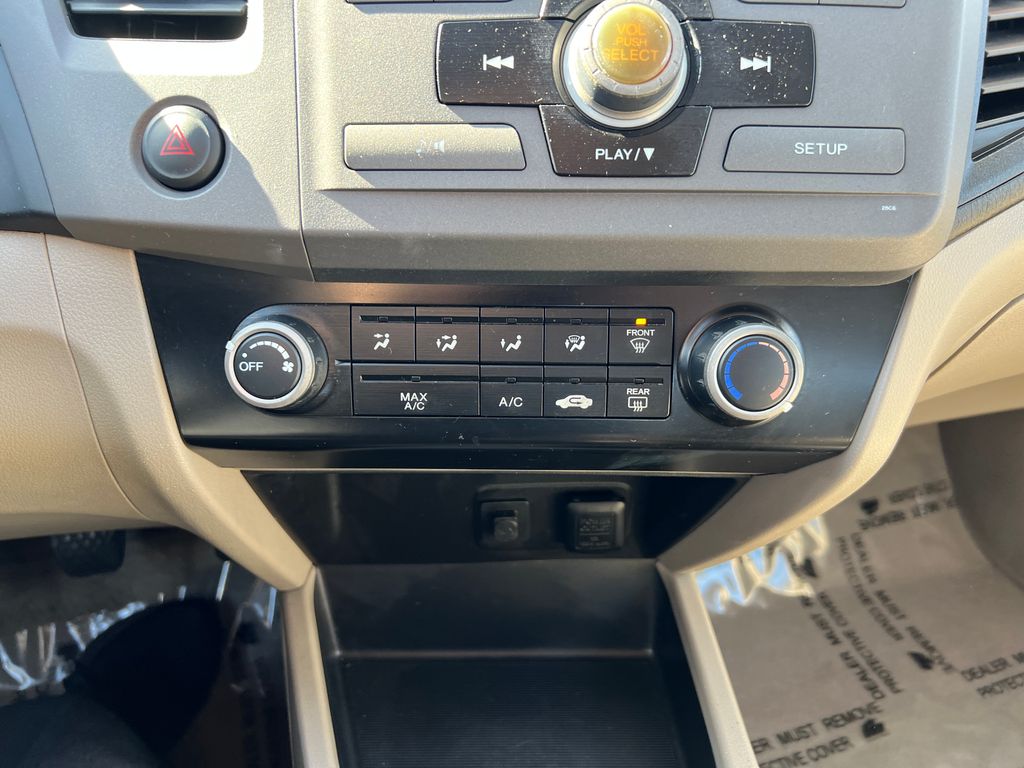 Thumbnail: 2012 Honda Civic - 26