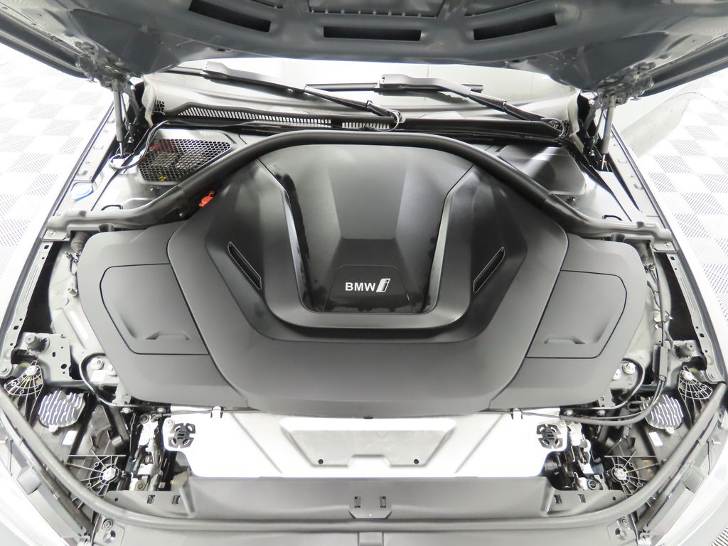 Thumbnail: 2023 BMW i4 - 30