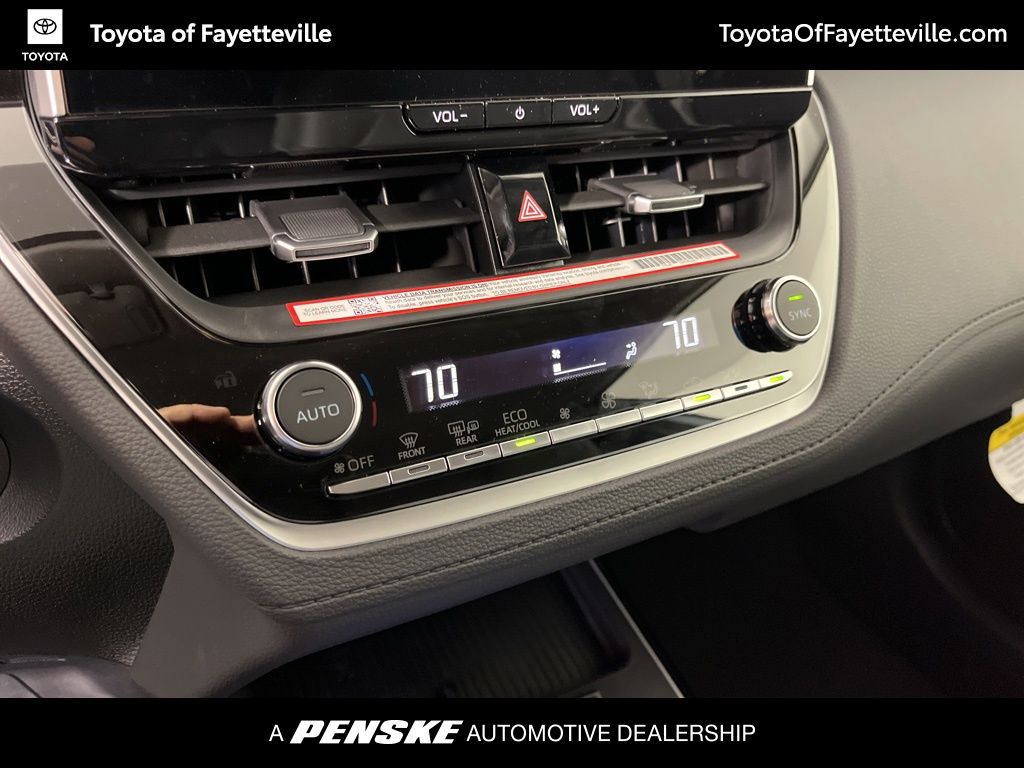 Thumbnail: 2026 Toyota Corolla Cross - 30