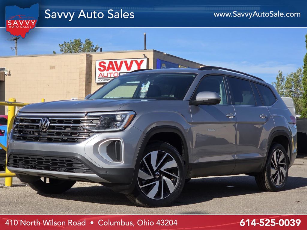 Silver 2025 Volkswagen Atlas SUV / Crossover Front-Wheel Drive 8-Speed Automatic
