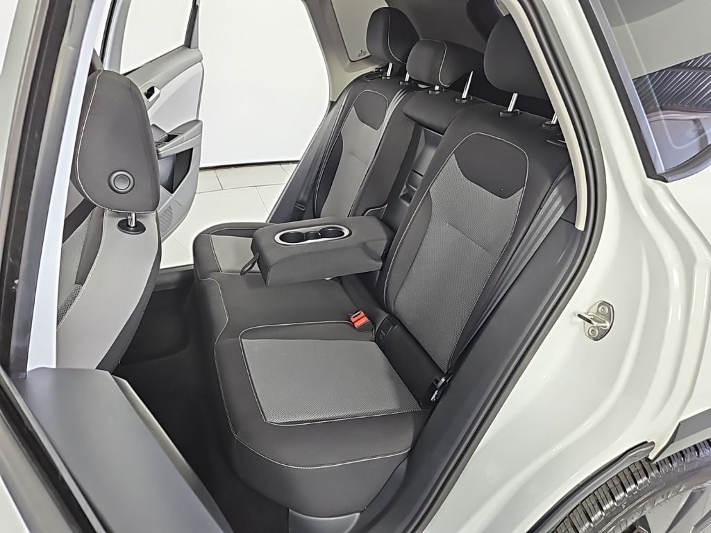 Thumbnail: 2023 Volkswagen Taos - 20