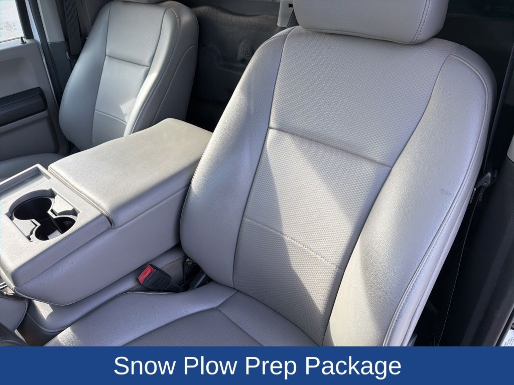 2021 Ford F-350 Chassis XL