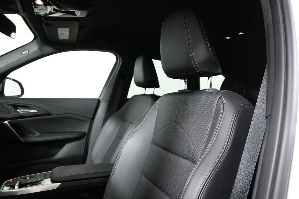 Thumbnail: 2023 BMW X1 - 15