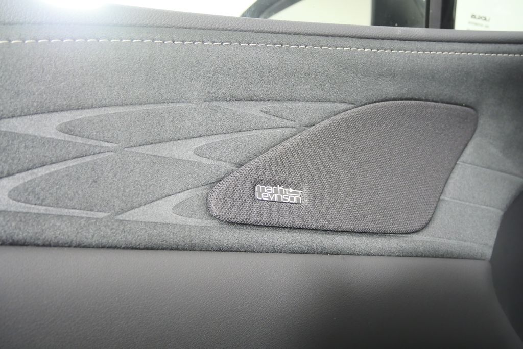 Thumbnail: 2025 Lexus RX - 10