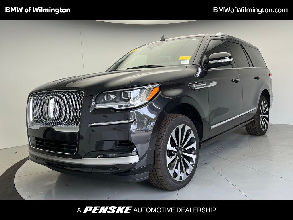 Thumbnail: 2024 Lincoln Navigator - 1