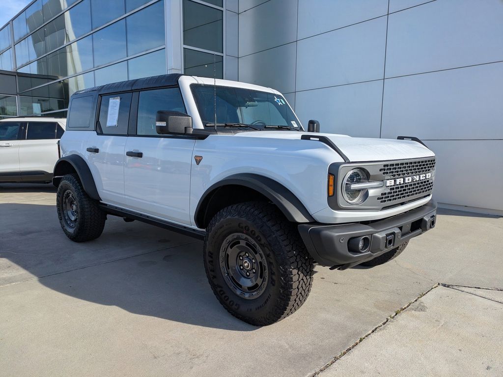 2025 Ford Bronco Badlands