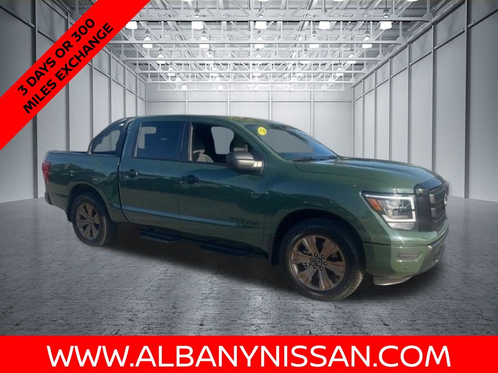 2024 Nissan Titan SV