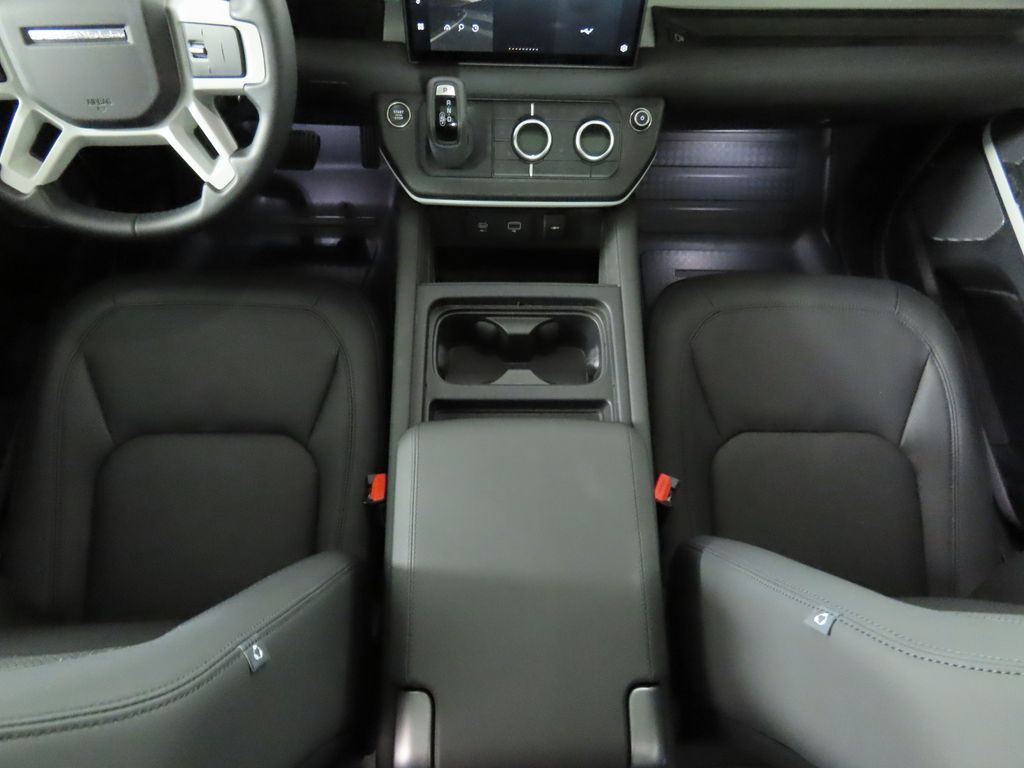 2024 Land Rover Defender 110 17