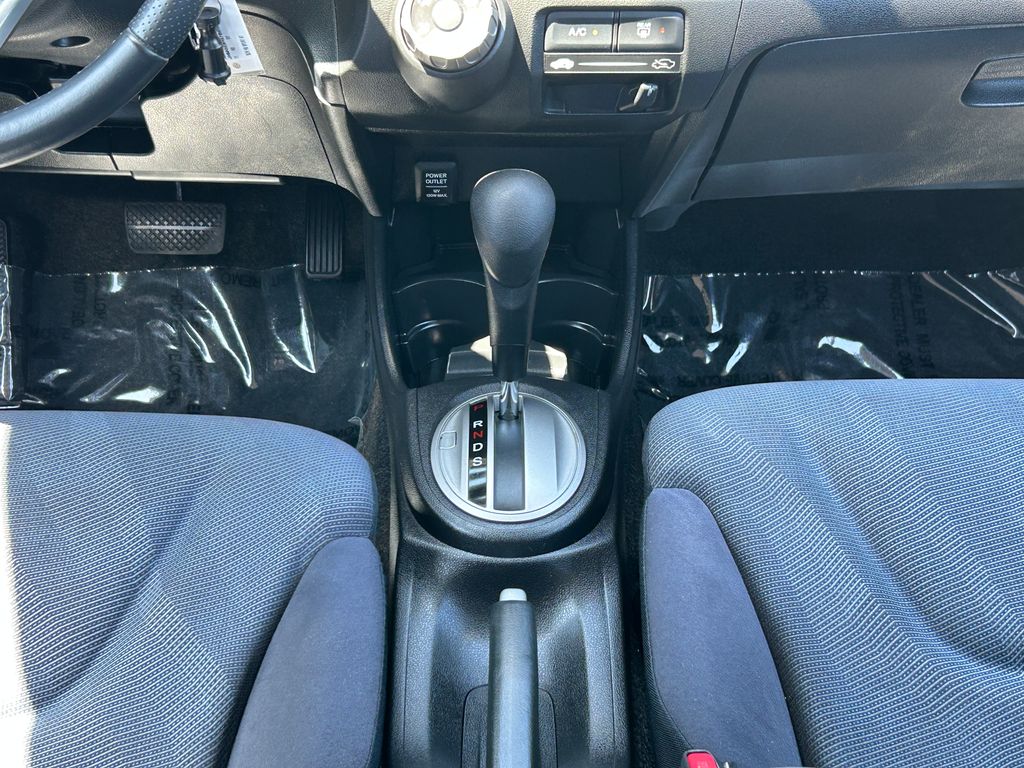 Thumbnail: 2011 Honda Fit - 23