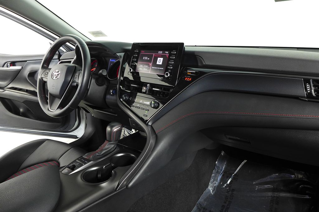 Thumbnail: 2021 Toyota Camry - 13