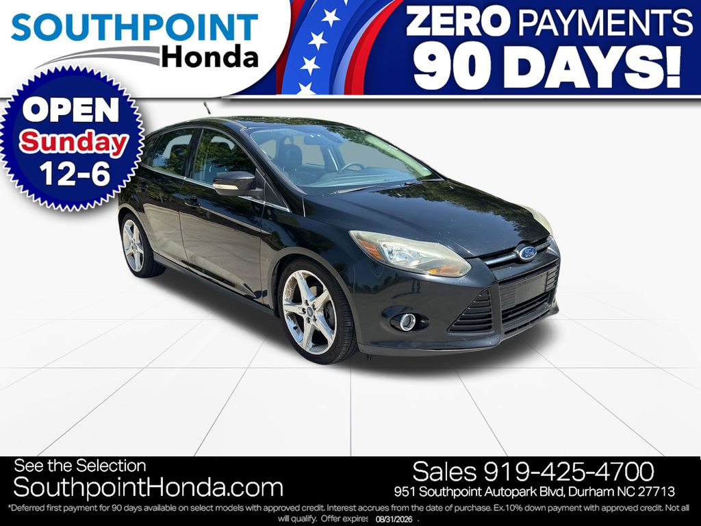  2012 Ford Focus Titanium Hatchback   