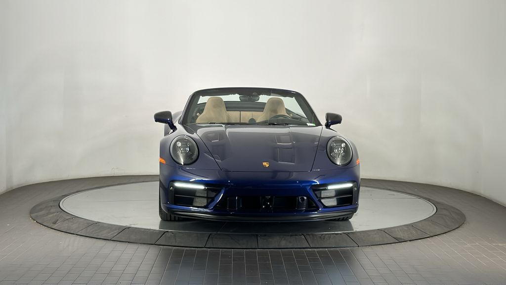 2024 Porsche 911 Carrera S 18