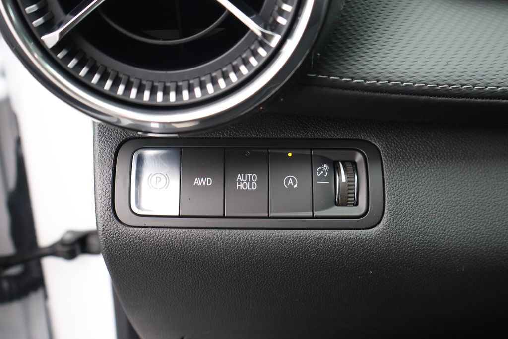 Thumbnail: 2026 Chevrolet Equinox - 19