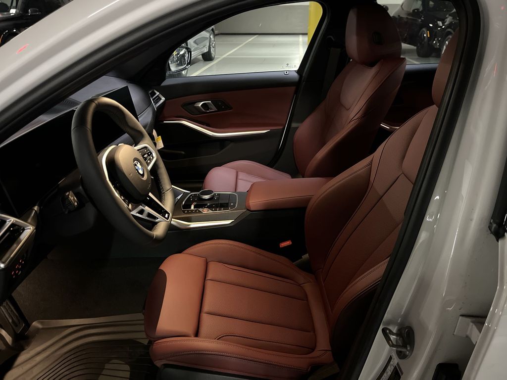 Thumbnail: 2025 BMW 3 Series - 11